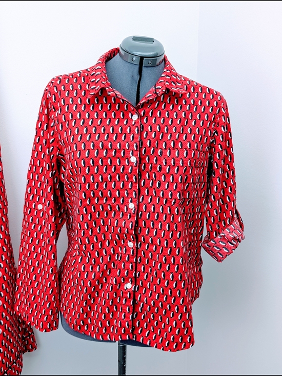 Victoria's Secret Red Penguin Printed Button-Up Pajama Set Large Short - Picture 2 of 8